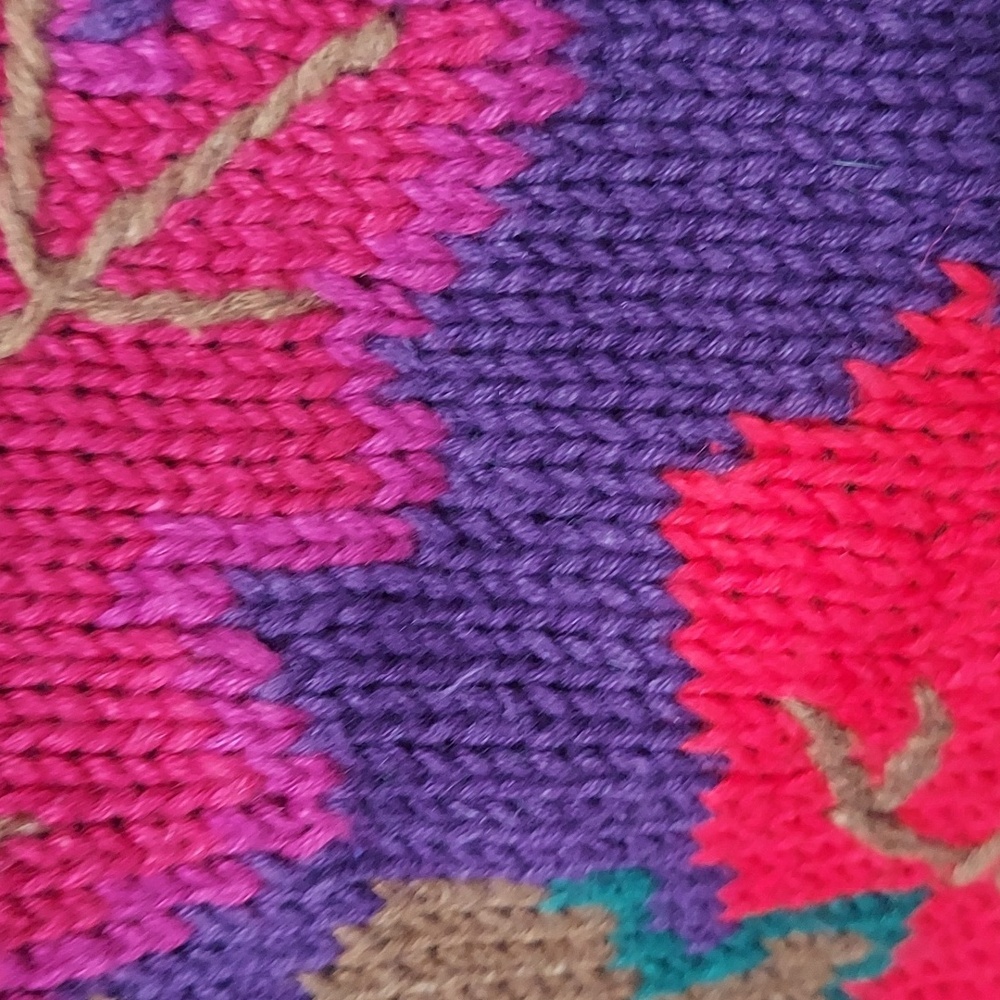 Vintage Women's Chunky Knit Sweater Purple Leaves Fall Sweater Size 8 Me… - Picture 14 of 15